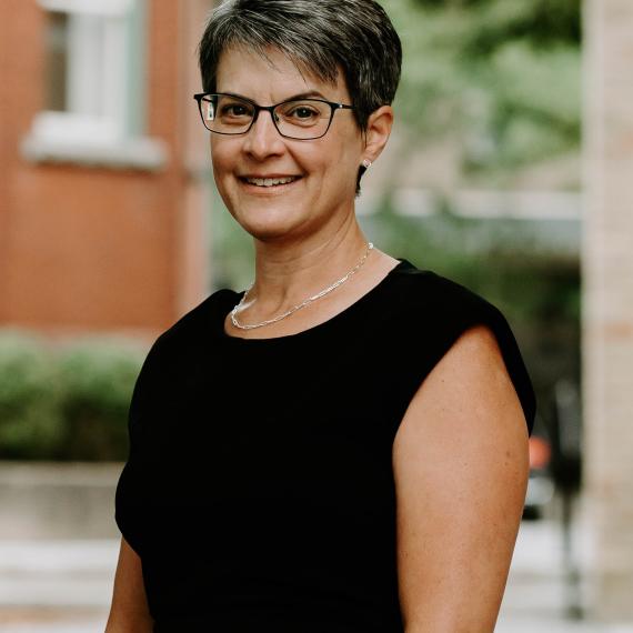 Portrait of Jennifer Cox